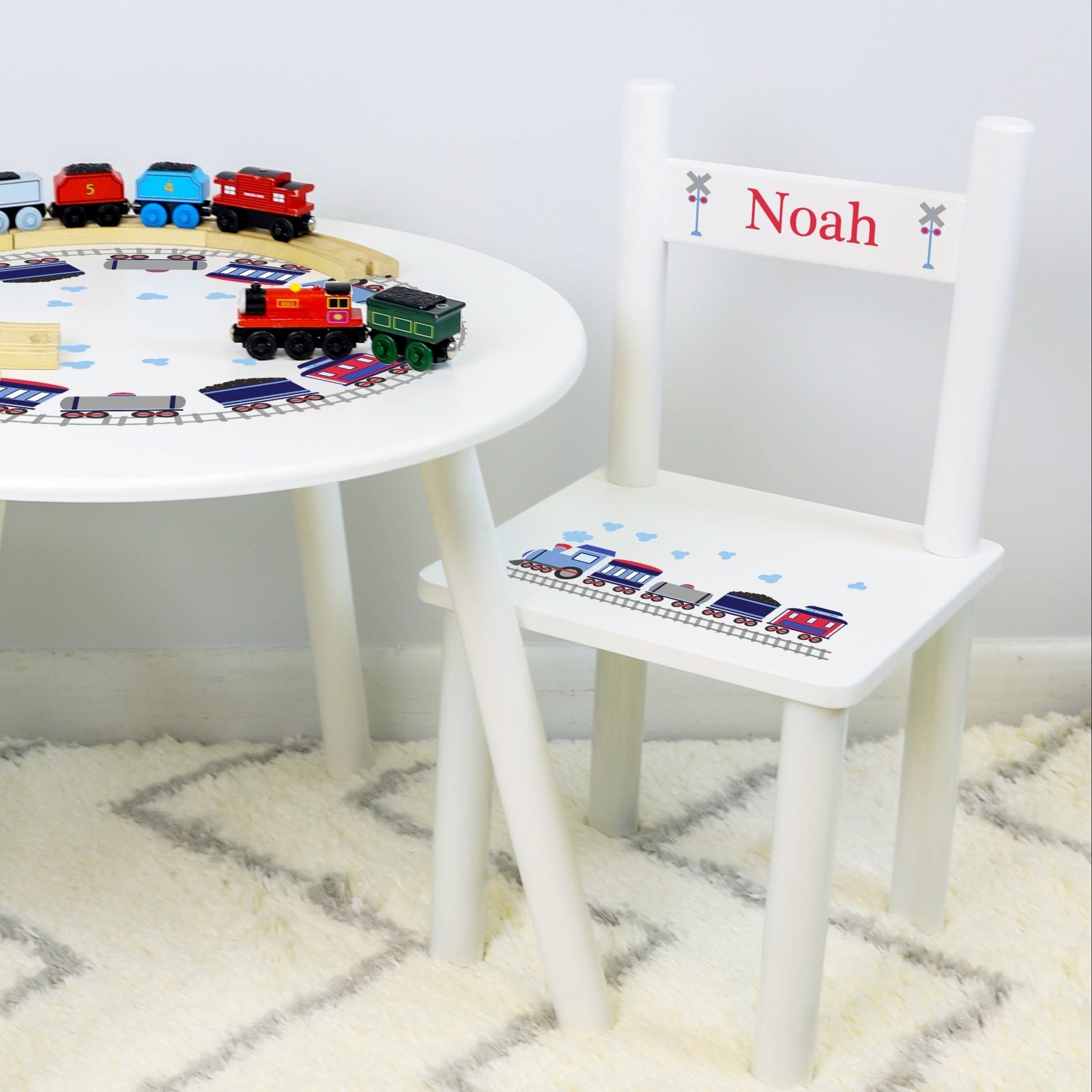 Custom Child's Chair 2.0 - MyBambino.com