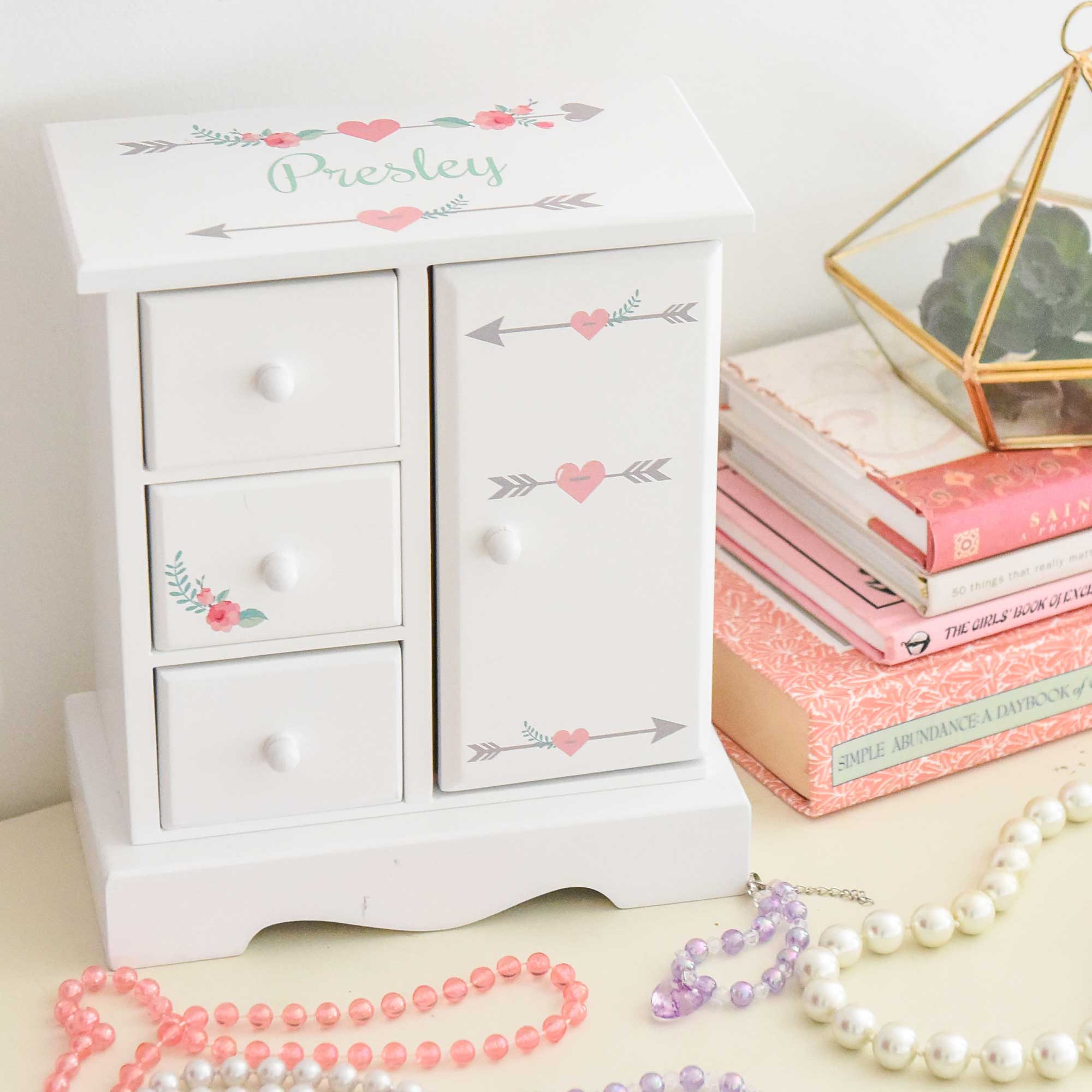 Personalized jewelry box for little girl